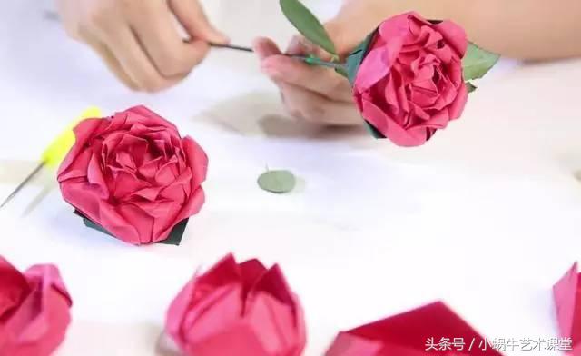 收集了各种超精致又好看的折纸玫瑰花、折纸花（带详细步骤）