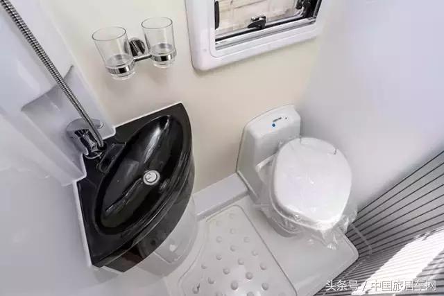 大通rv80怎么样,原厂大通长轴rv80豪华房车