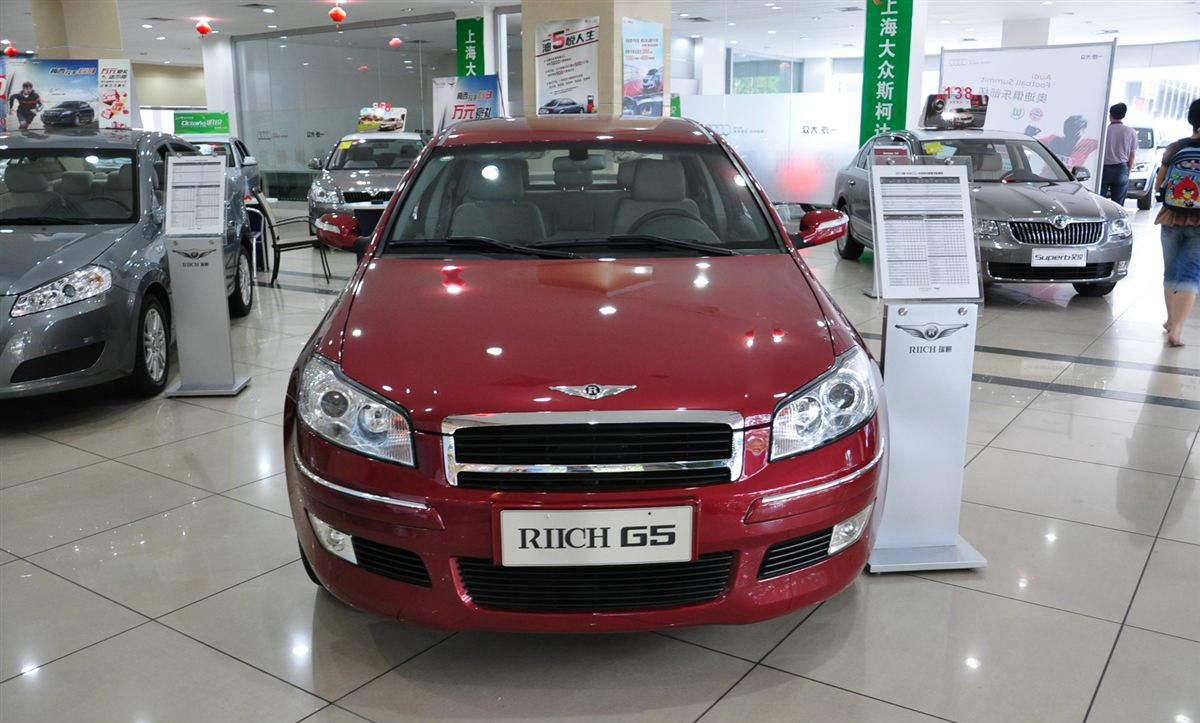 奇瑞最牛的车,20万级底盘,被称国产宾利,十万没人要停产,可惜