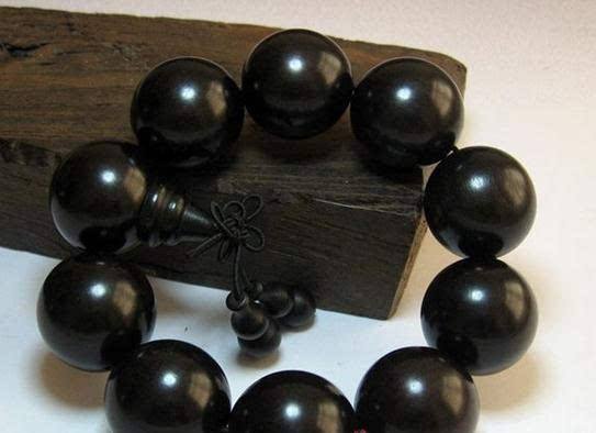 这六种木质手串很养人你知道吗,哪些木料适合做手串