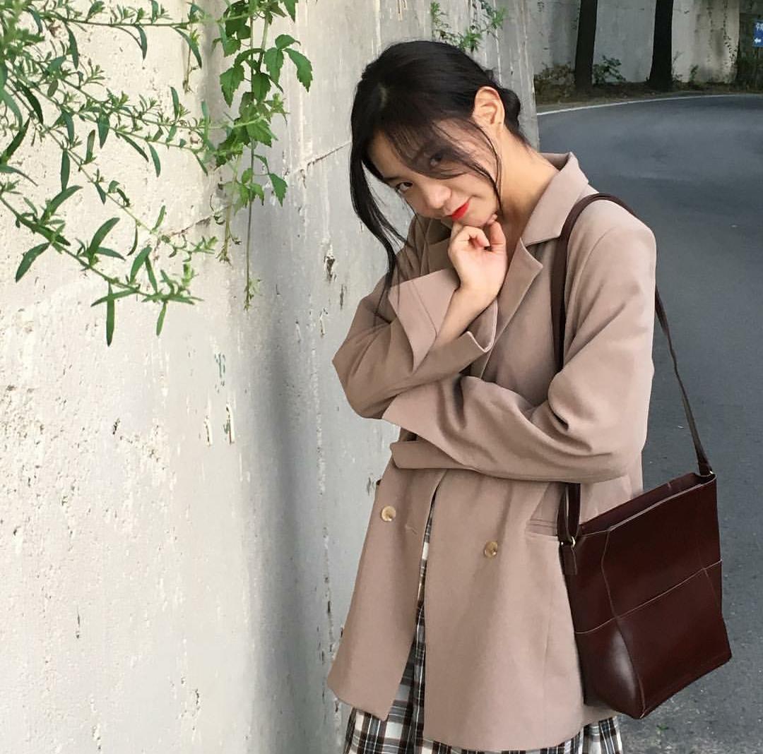 秋装搭配一整套休闲时尚减龄,有哪些秋装搭配实用又时髦的