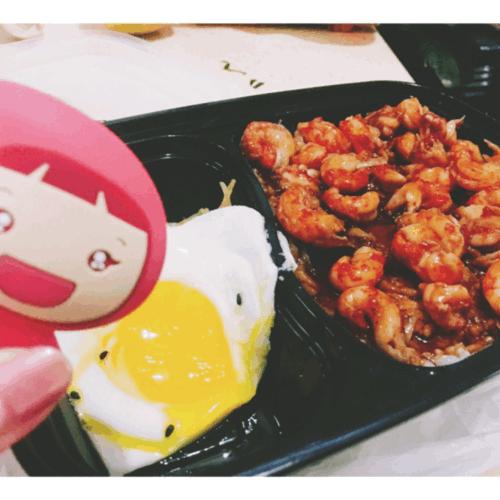 网红龙虾盖浇饭,好吃到哭的小龙虾盖浇饭