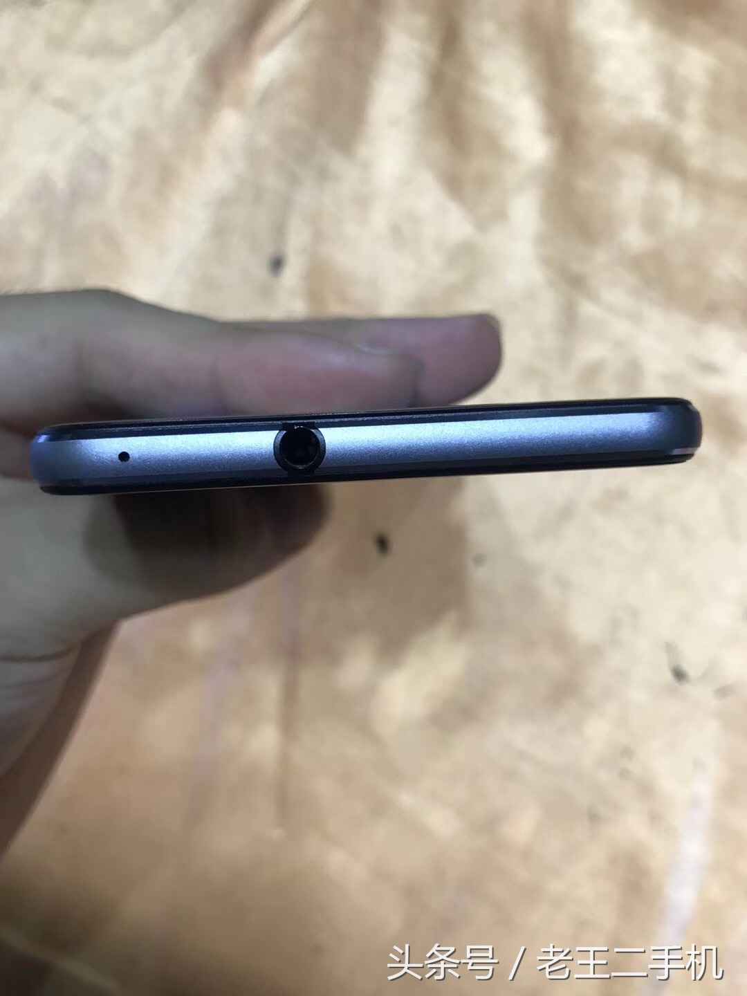 华为一千左右性价比高的手机,华为一千元左右最好的手机