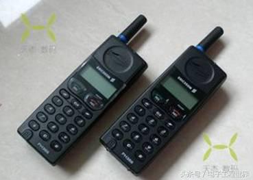 朋友圈被“10年前的手机”刷屏了！老泪纵横，都是青春和故事啊