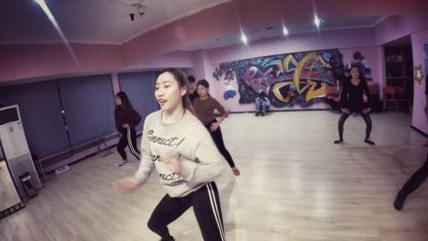 苹果x值得买吗二手1050元,苹果x256g现在值得入手吗