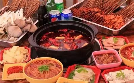 郑州新生美食全攻略!来这20家店,吃遍5个区、5大美食广场