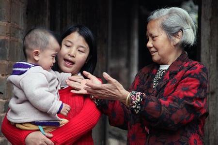 老婆嫌弃我妈唠叨怎么办,老婆经常说我妈不好怎么回复