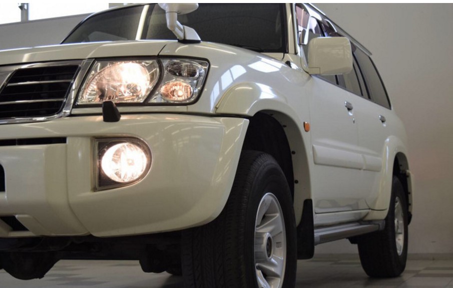 途乐越野车中的搅屎棍,尼桑途乐吉普车