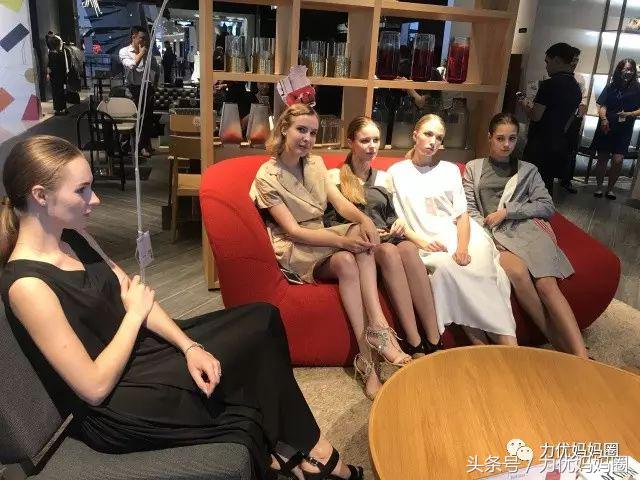 探店这家二十多年的鞋店,探店探到一家特别好看的店