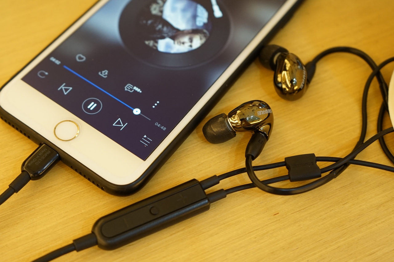 改变iPhoneX音质软肋！美国舒尔SE846彩色版+RMCE-LTG升级线实测