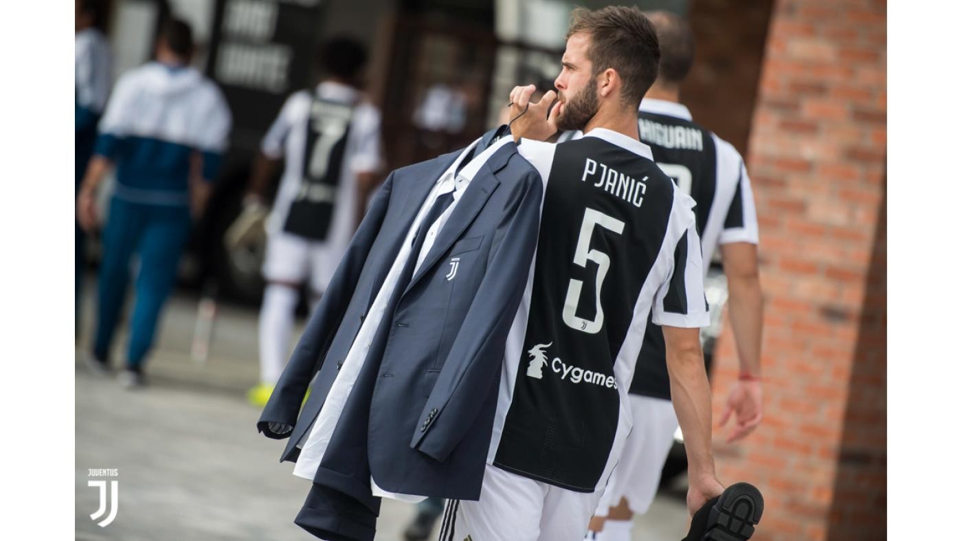 尤文超清图片,尤文图斯队员照