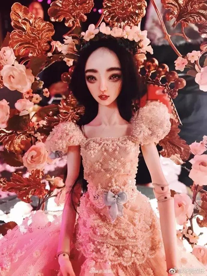 李晨花200万买的求婚娃娃，到底什么来头？