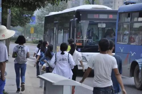 在合肥工资多少钱一个月能生存,在合肥月薪多少才正常