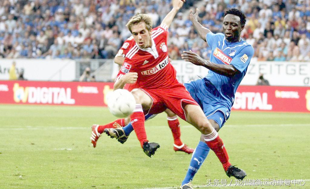 膝关节损伤要静养还是恢复训练,膝关节稳定训练避免运动损伤