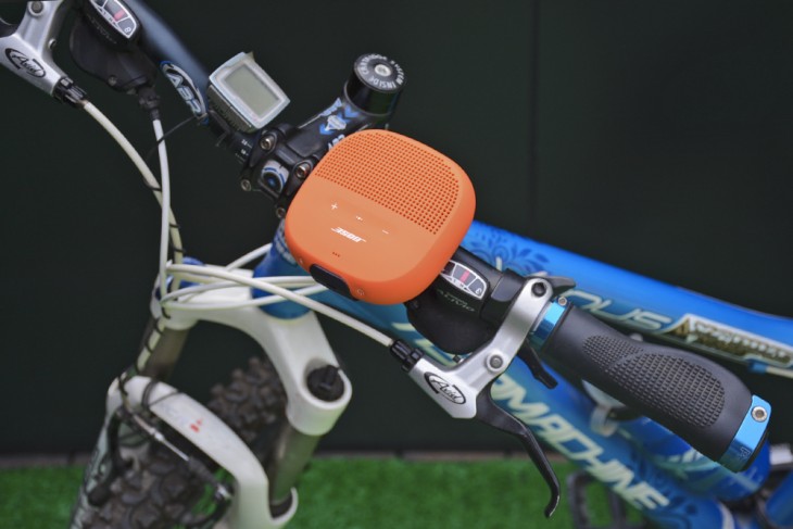 bose蓝牙音箱soundlink测评,绝对顶级音效无损音乐2021