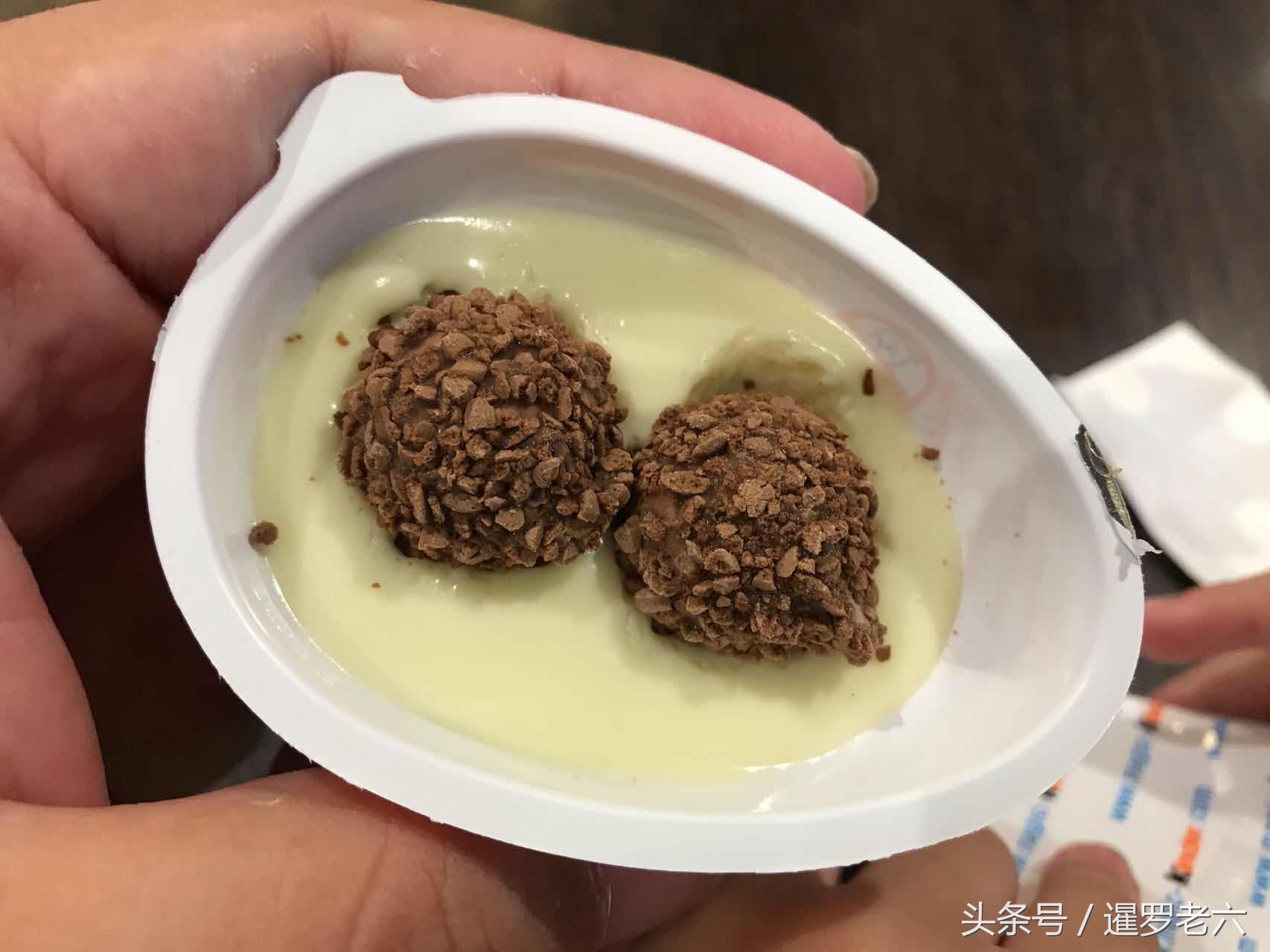 健达奇趣蛋八块钱一个,泰国健达奇趣蛋广告