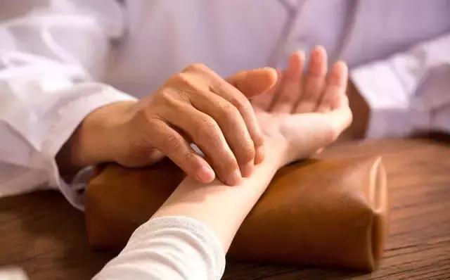 看中医找医学院的老师靠谱吗,看中医找什么样的医生