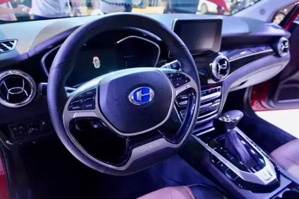 这台国产车丑得令人发指,这款国产车还有对手吗