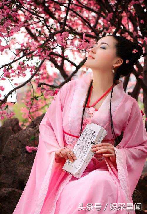 《桃园春色》作吟诗：大诗人滕远渊，千古名流之作