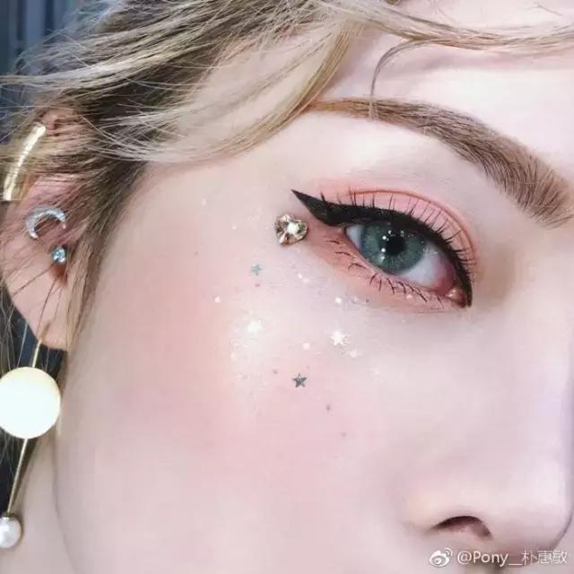 哪些亲测有效的化妆技巧,这些害人不浅的美妆骗局