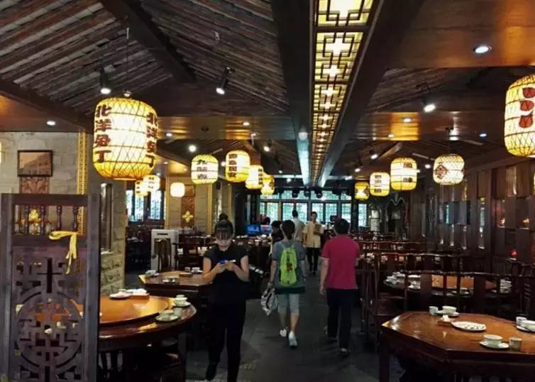 重庆5天4夜美食攻略,来重庆旅游不可不吃的十大美食