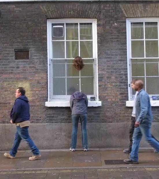 世界十大奇葩的雕塑,节操碎一地图片