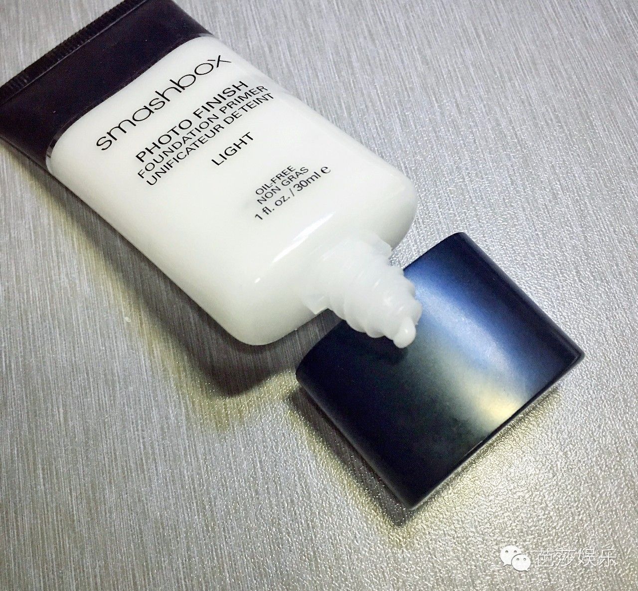 妆前乳是鸡肋吗,妆前乳是必备还是鸡肋