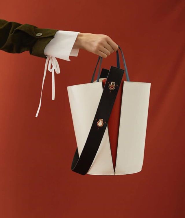 当下最流行的7款秋冬包包,17款流行包