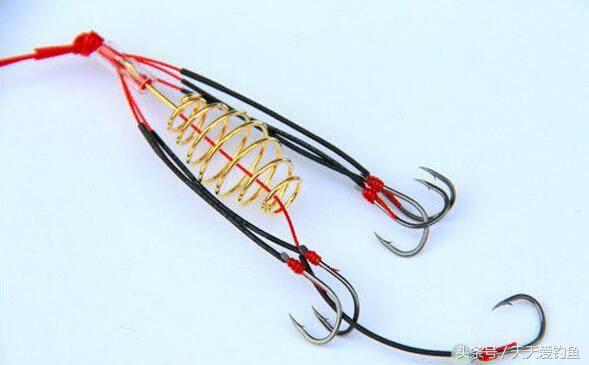 老渔翁爆炸钩上饵的方法,老钓友的钓鱼步骤
