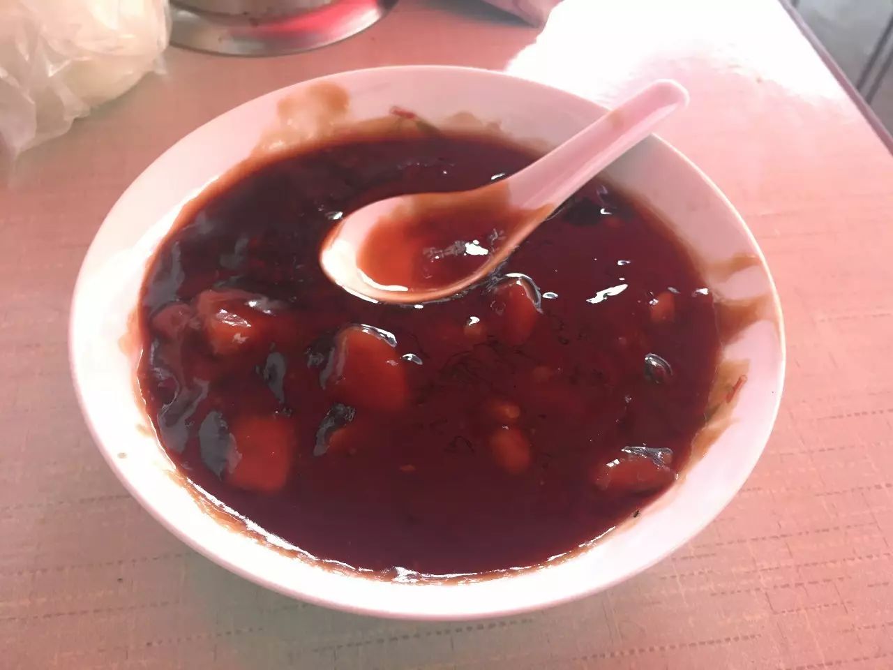 50块吃遍一条街,怀揣五千元