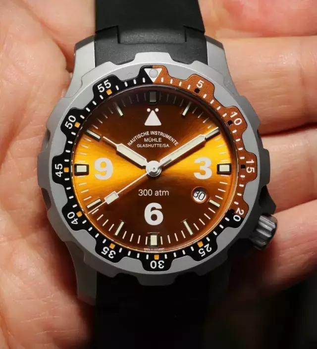 格拉苏蒂评测,格拉苏蒂莫勒潜水员