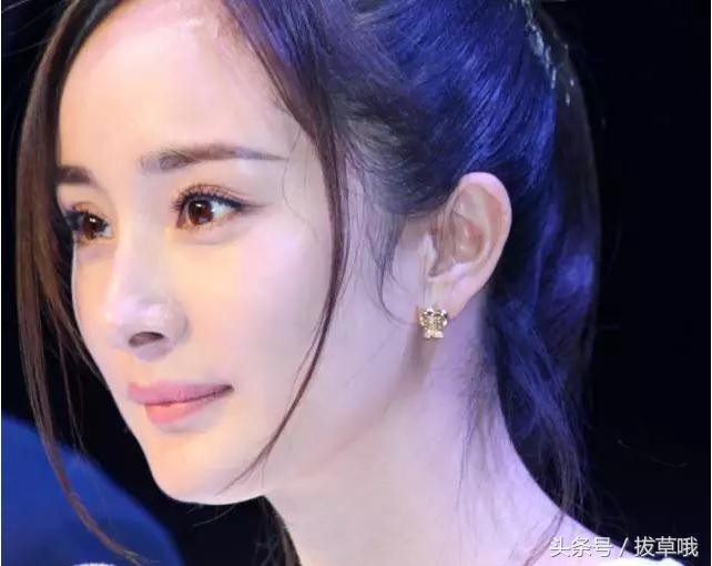 雅诗兰黛杨幂同款粉底液测评,杨幂广告雅诗兰黛沁水粉底液