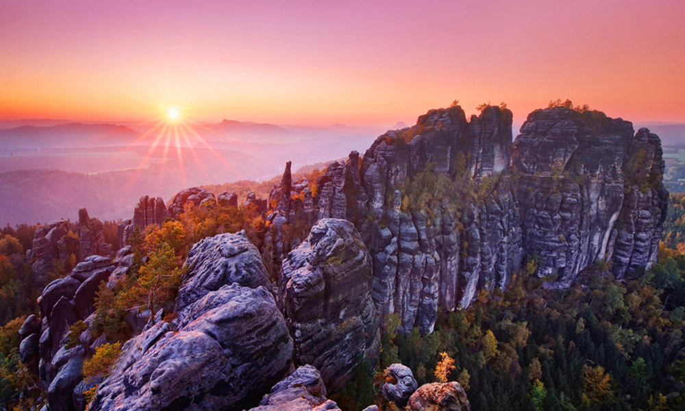 描写山的好词好句二年级,写作素材描写景色的好词好句