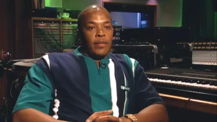 苹果收购beats多少钱,苹果收购beats耳机案例分析