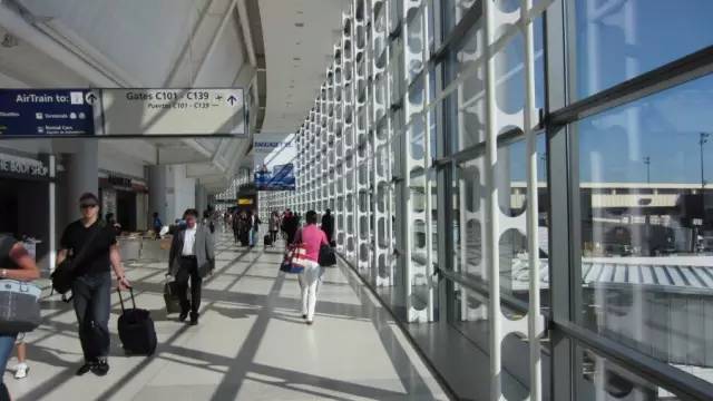 国庆英语出游,国庆旅行小长假