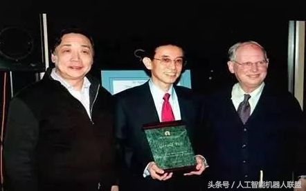 5年打赢4场专利官司这位70多岁的老人是中国芯片制造的最大功臣