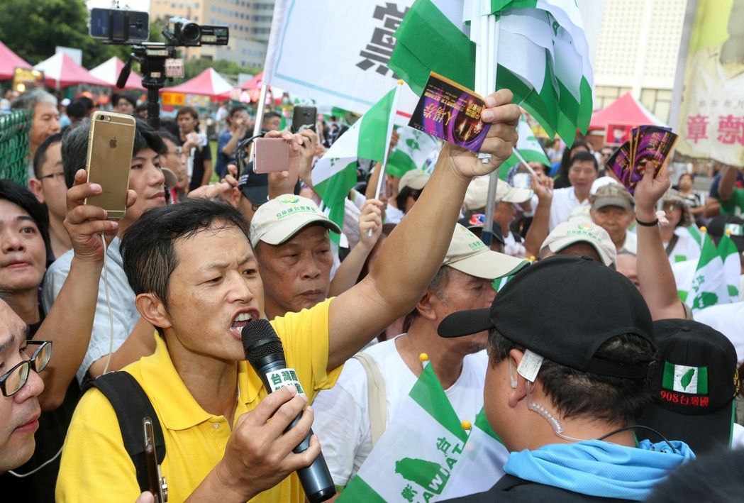 “中国新歌声”因“*独台**”闹场被迫中止！主轴目标实质是什么？