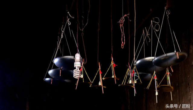 再过几十年，这种长长的秤可能再也看不到了