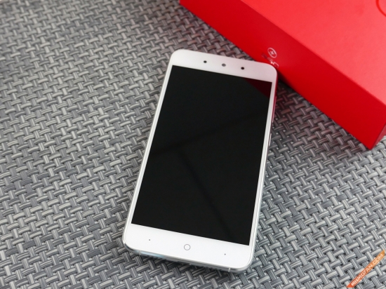 360f4手机高配版,360手机f4值不值得买