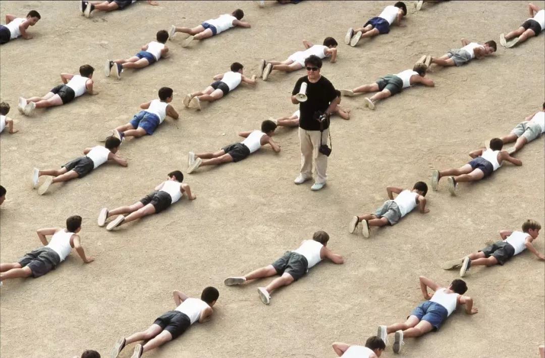 西班牙高分电影解说,西班牙电影看不见的客人