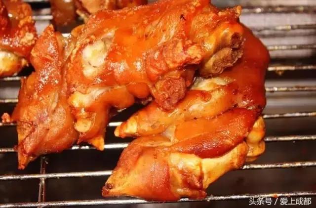 在宜宾,如果我们吃过这100样东西就结婚吧!