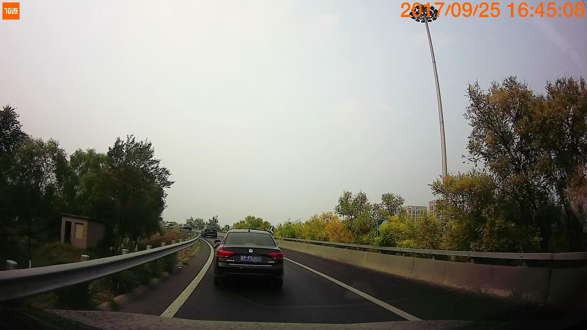 小米性价比监控器,小米生态链70迈行车记录仪