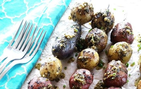 大金链子，小手表，减肥也能吃烧烤