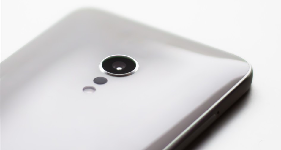 新手如何挑选合适的相机,挑选单反相机镜头需注意什么