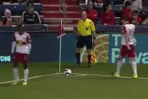 足球角球的攻守策略,踢球十大误区