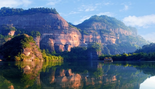 韶关东史上第一趟北上始发列车昨日发出！快跟着网友去感受下吧！