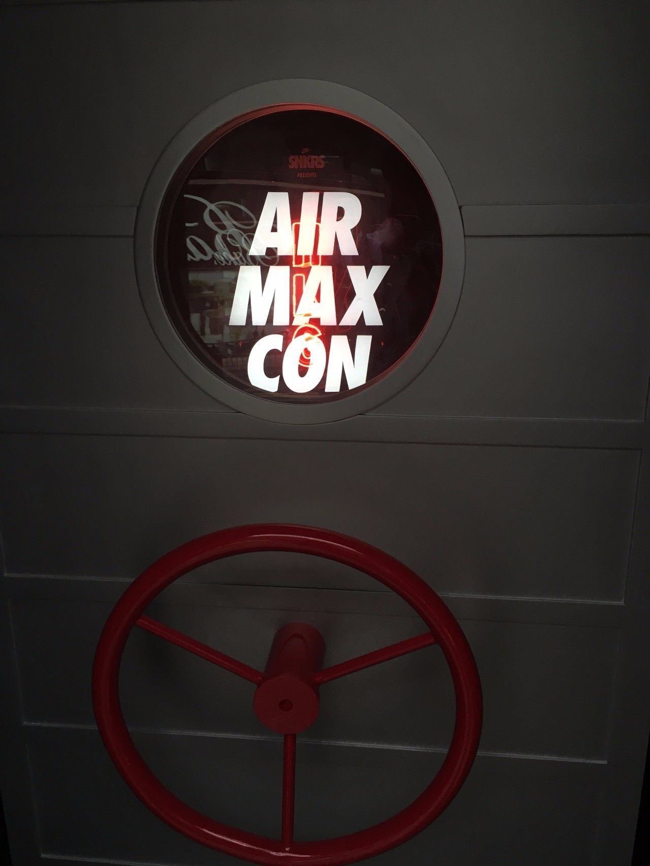 气垫儿反斗城！AirMaxCon正式开放
