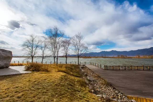 清明小长假出游提醒 (清明小长假微信消息)