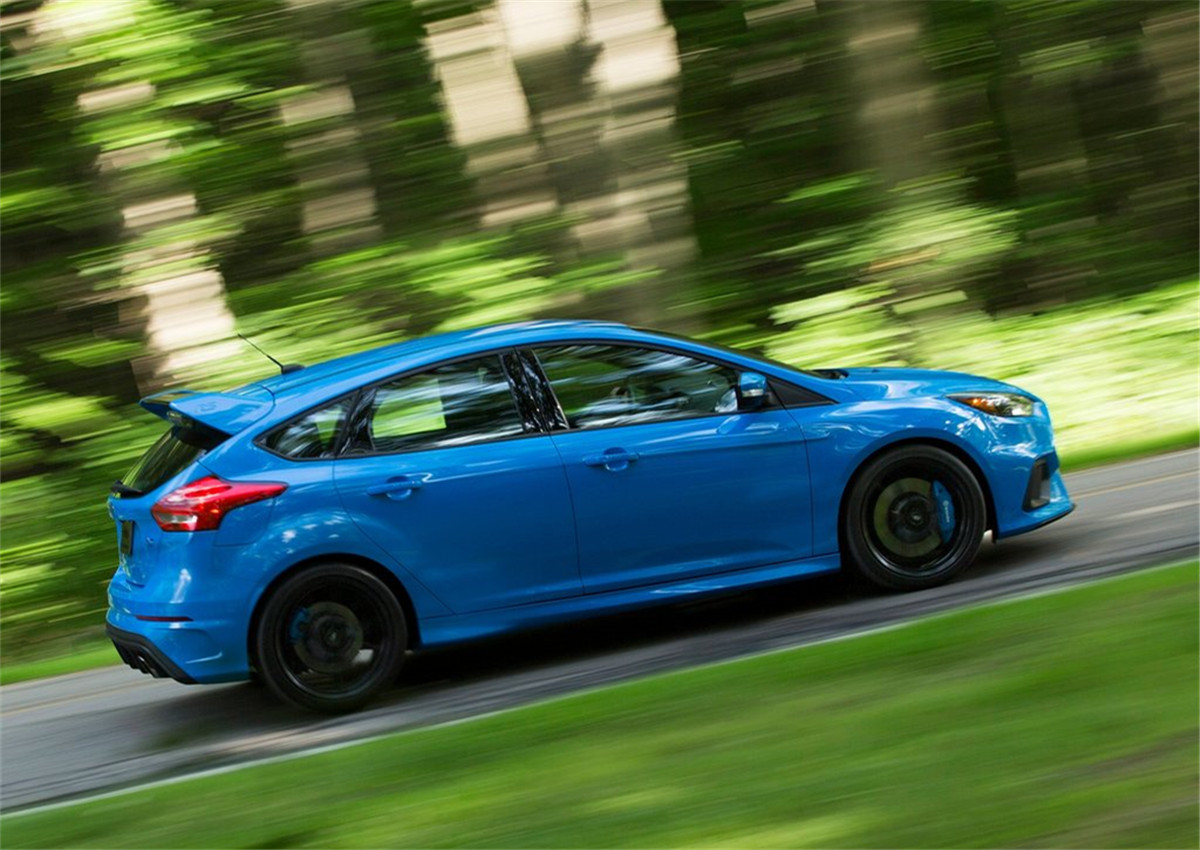 趣味钢炮,福克斯rs试驾视频