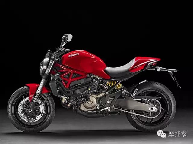 试驾杜卡迪monster821,杜卡迪monster821测评